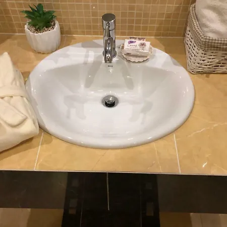 Luxhouse - 7 Min From Katowice
